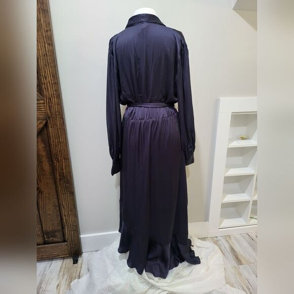 Bardot Aaliyah Wrap Midi Dress In Navy NWT size 12 - Picture 4 of 5